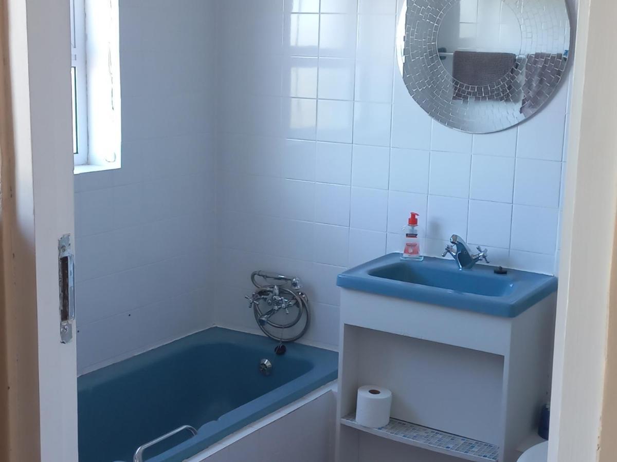 Pik 'N Wyntjie Apartment Gansbaai Exterior photo